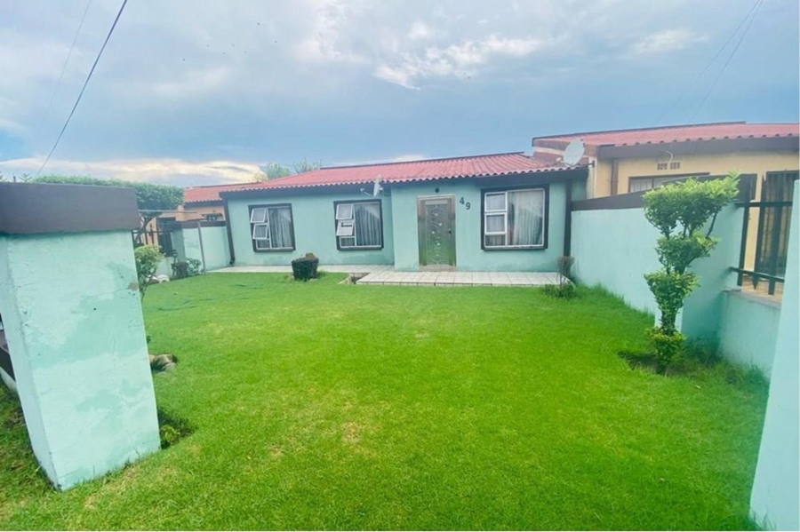 To Let 3 Bedroom Property for Rent in Zamdela Free State